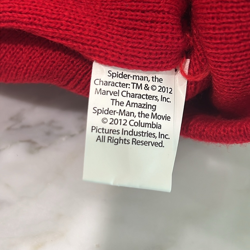 Spider-Man Beanie - Picture 4 of 6